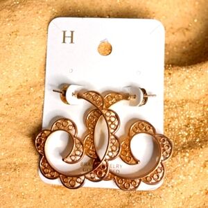 Golden Wave Hoop Earrings